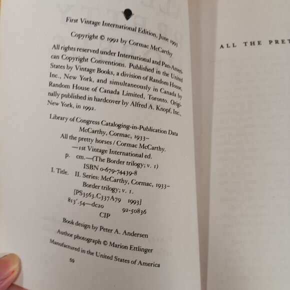 All The Pretty Horses Cormac McCarthy  (Vintage International) (Paperback)  1993 - Picture 10 of 11